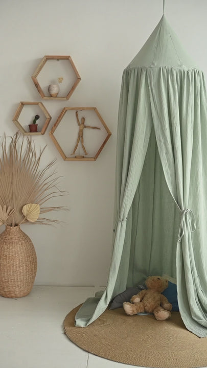 Neutral hanging canopy for kids room
