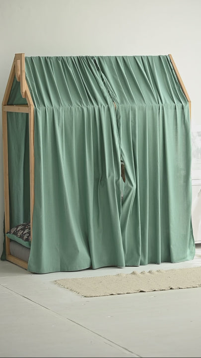 Serene Sage Green Atmosphere – The soft sage green hue creates a peaceful, tranquil environment, perfect for a restful retreat.