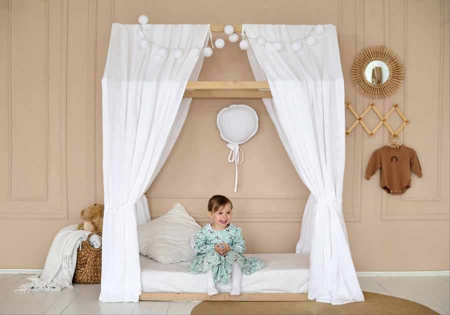 Betthimmel aus weißem Musselin – Himmelbett aus weicher Baumwolle für Kleinkind- oder Hausbett | Bio-Kinderzimmer-Vorhänge